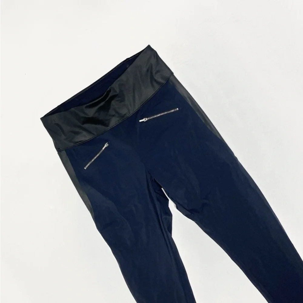 NWOT Aday Throw It Higher Technical Silk Leggings Sz L Blue Wet-Look Waistband - Picture 3 of 5